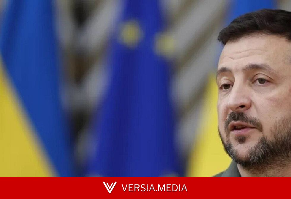 سياسي ألماني: زيلينسكي ارتكب خطأ فادحا بإقالة وزير الدفاع
